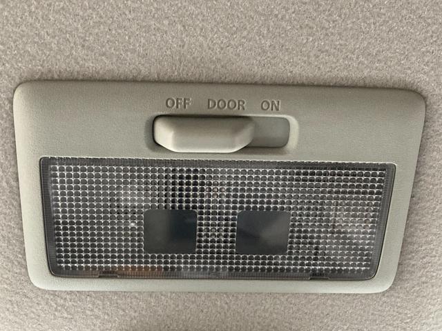 ワゴンR FX 禁煙車 安全装置 横滑り防止装置 盗難防止装置 CDプレーヤー ミュージックプレイヤー接続可 アイドリングストップ シートヒーター パワーステアリング キーレス(25枚目)