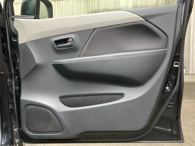 ワゴンR FX 禁煙車 安全装置 横滑り防止装置 盗難防止装置 CDプレーヤー ミュージックプレイヤー接続可 アイドリングストップ シートヒーター パワーステアリング キーレス(35枚目)