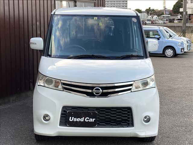 ルークス ハイウェイスターリミテッド　禁煙車　両側スライド片側電動ドア　社外ナビ　Ｂｌｕｅｔｏｏｔｈ接続　ワンセグＴＶ　ＣＤ　ＤＶＤ　オートマチックハイビーム　横滑り防止装置　盗難防止装置　フォグランプ　純正アルミ　スマートキー（17枚目）