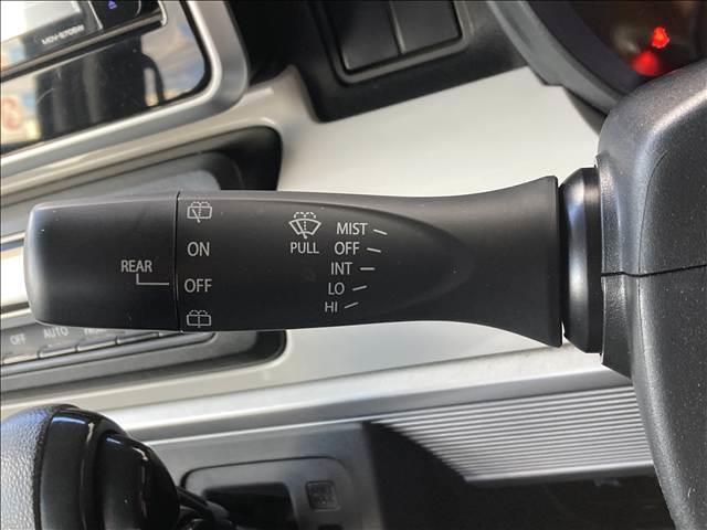 スペーシア ハイブリッドX 禁煙車 両側電動スライドドア 社外ナビ Bluetooth接続 CD DVD再生 フルセグTV シートヒーター アイドリングストップ スマートキー 衝突軽減ブレーキ 横滑り防止装置 障害物センサー(13枚目)