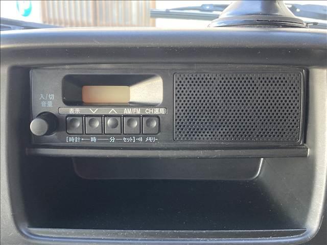 エブリイ PAリミテッド 禁煙車 両側スライドドア 純正ラジオ ETC キーレス 安全装置 衝突軽減ブレーキ 横滑り防止装置 盗難防止装置 パワーステアリング エアコン(5枚目)