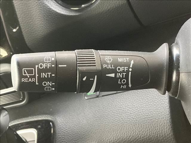 Ｎ－ＢＯＸカスタム Ｇ・Ｌホンダセンシング　禁煙車　ホンダ純正ナビ　Ｂｌｕｅｔｏｏｔｈ　ＣＤ　ＤＶＤ　バックカメラ　ＥＴＣ　クルーズコントロール　純正アルミ　スマートキー　衝突軽減ブレーキ　横滑り防止装置　障害物センサー　アクセル踏み間違い防止（16枚目）