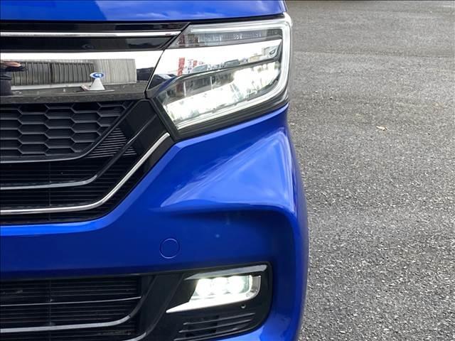 Ｎ－ＢＯＸカスタム Ｇ・Ｌホンダセンシング　禁煙車　ホンダ純正ナビ　Ｂｌｕｅｔｏｏｔｈ　ＣＤ　ＤＶＤ　バックカメラ　ＥＴＣ　クルーズコントロール　純正アルミ　スマートキー　衝突軽減ブレーキ　横滑り防止装置　障害物センサー　アクセル踏み間違い防止（18枚目）