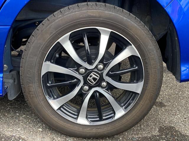 Ｎ－ＢＯＸカスタム Ｇ・Ｌホンダセンシング　禁煙車　ホンダ純正ナビ　Ｂｌｕｅｔｏｏｔｈ　ＣＤ　ＤＶＤ　バックカメラ　ＥＴＣ　クルーズコントロール　純正アルミ　スマートキー　衝突軽減ブレーキ　横滑り防止装置　障害物センサー　アクセル踏み間違い防止（26枚目）