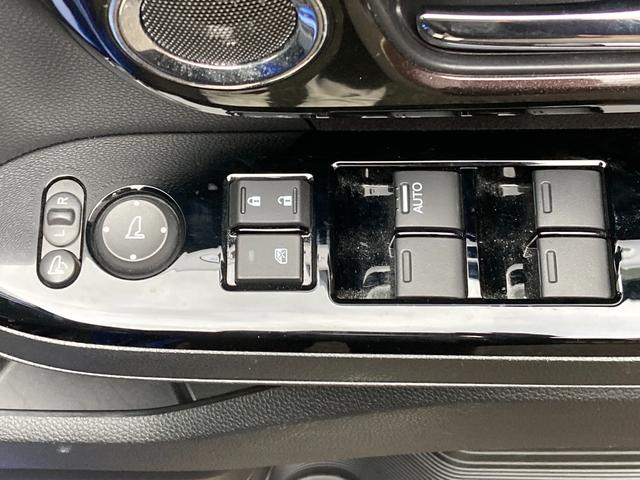 Ｎ－ＢＯＸカスタム Ｇ・Ｌホンダセンシング　禁煙車　ホンダ純正ナビ　Ｂｌｕｅｔｏｏｔｈ　ＣＤ　ＤＶＤ　バックカメラ　ＥＴＣ　クルーズコントロール　純正アルミ　スマートキー　衝突軽減ブレーキ　横滑り防止装置　障害物センサー　アクセル踏み間違い防止（52枚目）