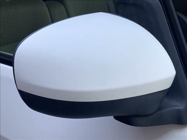 タント Ｌ　ＳＡＩＩＩ　禁煙車　両側スライドドア　ダイハツ純正ナビ　Ｂｌｕｅｔｏｏｔｈ　ＣＤ　ＤＶＤ　バックカメラ　ＥＴＣ　アイドリングストップ　キーレス　衝突軽減ブレーキ　横滑り防止装置　障害物センサー　盗難防止装置（17枚目）