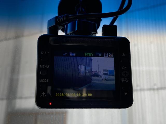 �����O���N���[�j���O���Ԃ̋��X�܂œO��I�ɃN���[�j���O���s���Ă���܂��̂œ��O���Ƃ����Y��ȏ�Ԃł��[�Ԃ������܂��I