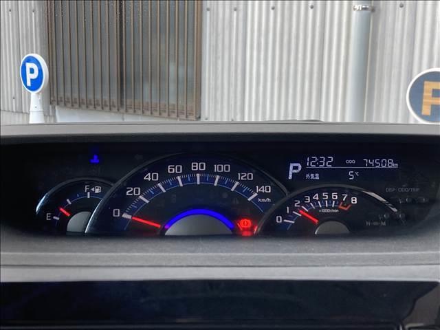 タント カスタムＲＳ　トップエディションＳＡＩＩＩ　禁煙車　両側電動スライドドア　ダイハツ純正ナビ　Ｂｌｕｅｔｏｏｔｈ　ＣＤ　ＤＶＤ　バックカメラ　ＥＴＣ　アイドリングストップ　シートヒーター　ドライブレコーダー　純正アルミ　スマートキー　盗難防止装置（3枚目）