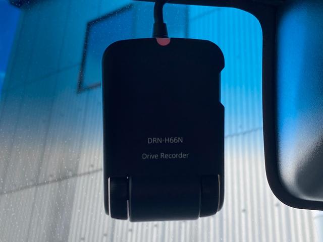 タント カスタムＲＳ　トップエディションＳＡＩＩＩ　禁煙車　両側電動スライドドア　ダイハツ純正ナビ　Ｂｌｕｅｔｏｏｔｈ　ＣＤ　ＤＶＤ　バックカメラ　ＥＴＣ　アイドリングストップ　シートヒーター　ドライブレコーダー　純正アルミ　スマートキー　盗難防止装置（36枚目）