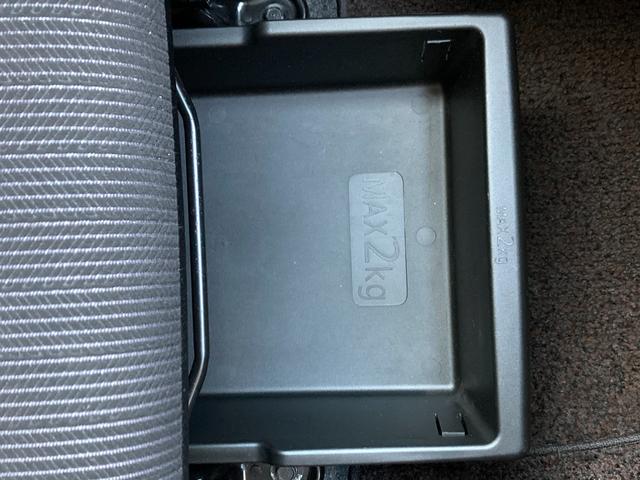 デイズルークス ハイウェイスター　Ｘ　禁煙車　両側スライド片側電動ドア　日産純正ナビ　Ｂｌｕｅｔｏｏｔｈ接続　ＣＤ　ＤＶＤ　バックカメラ　全周囲カメラ　アイドリングストップ　スマートキー　衝突軽減ブレーキ　アクセル踏み間違い防止装置（39枚目）