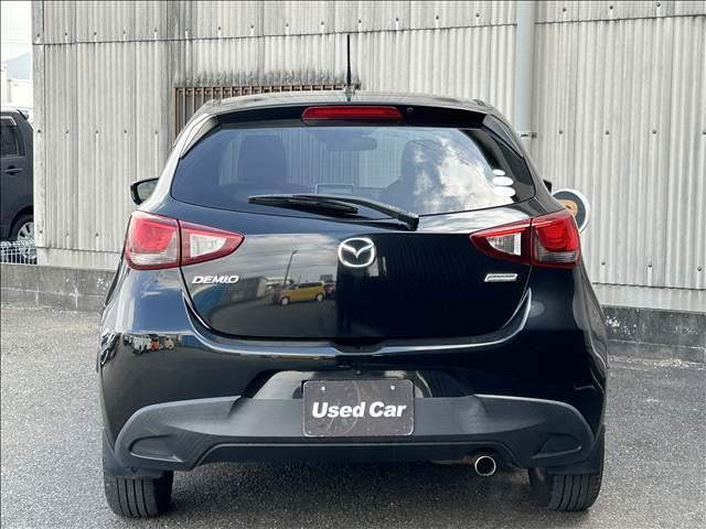 デミオ 13S Lパッケージ 禁煙車 マツダ純正ナビ Bluetooth CD DVD バックカメラ ETC アイドリングストップ 純正アルミ スマートキー 衝突軽減ブレーキ 横滑り防止装置 盗難防止装置 パワーステアリング(20枚目)