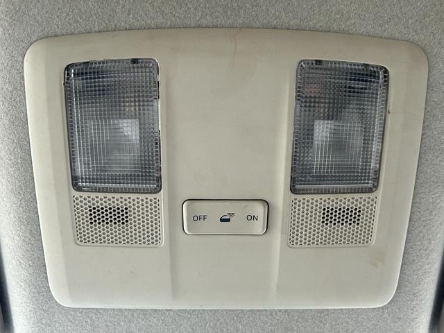 デミオ 13S Lパッケージ 禁煙車 マツダ純正ナビ Bluetooth CD DVD バックカメラ ETC アイドリングストップ 純正アルミ スマートキー 衝突軽減ブレーキ 横滑り防止装置 盗難防止装置 パワーステアリング(31枚目)