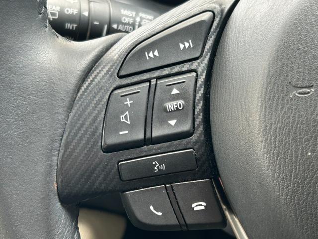 デミオ 13S Lパッケージ 禁煙車 マツダ純正ナビ Bluetooth CD DVD バックカメラ ETC アイドリングストップ 純正アルミ スマートキー 衝突軽減ブレーキ 横滑り防止装置 盗難防止装置 パワーステアリング(35枚目)