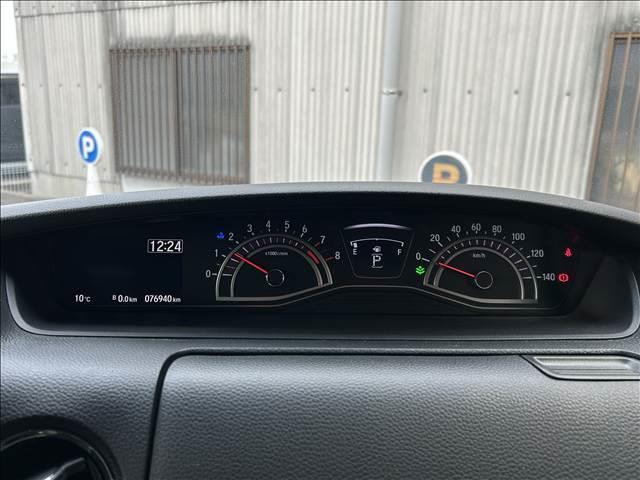 N-BOXカスタム カスタム G・Lターボ Honda SENSING(3枚目)