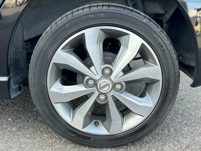 デイズ ハイウェイスター G 禁煙車 日産純正ナビ Bluetooth CD DVD バックカメラ 全周囲カメラ ETC アイドリングストップ 純正アルミ スマートキー 横滑り防止装置 アクセル踏み間違い防止装置 盗難防止装置(23枚目)