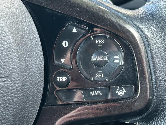 N-BOXカスタム G・Lターボホンダセンシング 禁煙車 両側電動スライドドア ホンダ純正ナビ Bluetooth CD DVD バックカメラ ETC クローズコントロール 純正アルミ スマートキー 衝突軽減ブレーキ 障害物センサー 横滑り防止装置(34枚目)