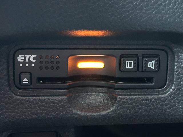 N-BOXカスタム G・Lターボホンダセンシング 禁煙車 両側電動スライドドア ホンダ純正ナビ Bluetooth CD DVD バックカメラ ETC クローズコントロール 純正アルミ スマートキー 衝突軽減ブレーキ 障害物センサー 横滑り防止装置(35枚目)