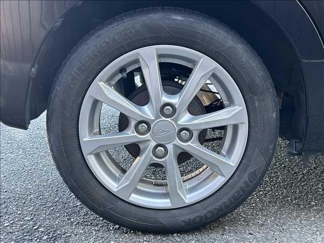 ムーヴ Ｘ　ＳＡＩＩＩ　禁煙車　社外ナビ　Ｂｌｕｅｔｏｏｔｈ　ＣＤ　ＤＶＤ　ＥＴＣ　アイドリングストップ　シートヒーター　オートマチックハイビーム　純正アルミ　スマートキー　衝突軽減ブレーキ　横滑り防止装置　障害物センサー（19枚目）