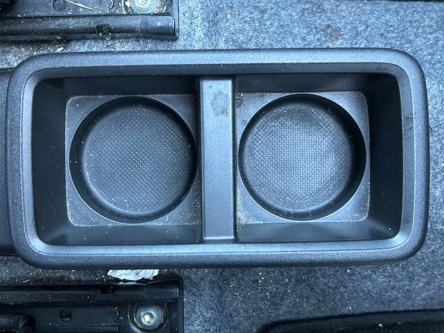 アルト Ｌ　純正カーオーディオ　ＣＤ　ミュージックプレイヤー接続可　シートヒーター　アイドリングストップ　キーレス　横滑り防止装置　アクセル踏み間違い防止装置　盗難防止装置　パワーステアリング　パワーウィンドウ（29枚目）