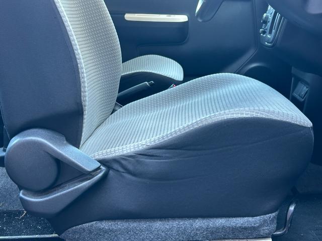 アルト Ｌ　純正カーオーディオ　ＣＤ　ミュージックプレイヤー接続可　シートヒーター　アイドリングストップ　キーレス　横滑り防止装置　アクセル踏み間違い防止装置　盗難防止装置　パワーステアリング　パワーウィンドウ（32枚目）