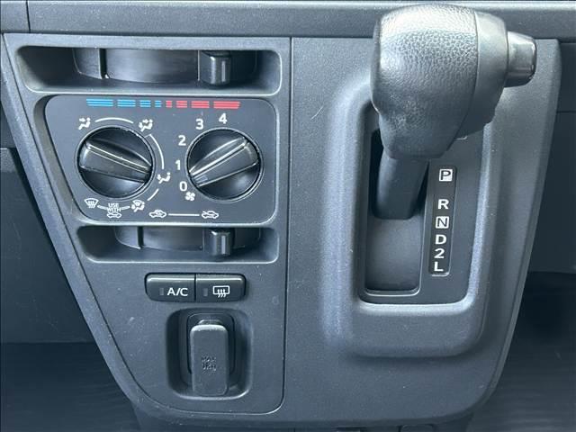 ���Ԃ����܂��Ă��Ȃ����q�l�ł��X�^�b�t���ꏏ�ɍl�����\�Z�₲��]�ɍ������Ԃ�����Ă����Ă��������܂����y�����X�^�b�t�ݒ��z���Ă���܂��̂ŁA�����̕����ЂƂ�ł������X��������