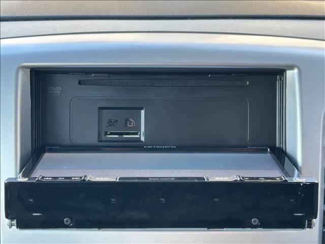 ワゴンR FZ 禁煙車 社外ナビ CD DVD アイドリングストップ シートヒーター 純正アルミ スマートキー 衝突軽減ブレーキ 横滑り防止装置 盗難防止装置 パワーステアリング パワーウィンドウ オートエアコン(9枚目)