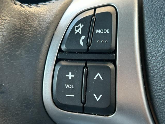 ワゴンR FZ 禁煙車 社外ナビ CD DVD アイドリングストップ シートヒーター 純正アルミ スマートキー 衝突軽減ブレーキ 横滑り防止装置 盗難防止装置 パワーステアリング パワーウィンドウ オートエアコン(33枚目)