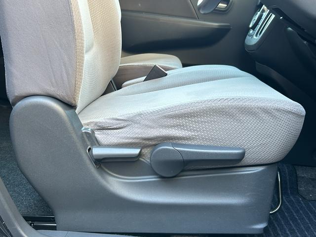 ワゴンR FZ 禁煙車 社外ナビ CD DVD アイドリングストップ シートヒーター 純正アルミ スマートキー 衝突軽減ブレーキ 横滑り防止装置 盗難防止装置 パワーステアリング パワーウィンドウ オートエアコン(40枚目)