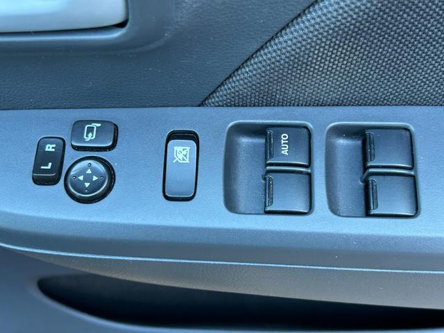 ワゴンR FZ 禁煙車 社外ナビ CD DVD アイドリングストップ シートヒーター 純正アルミ スマートキー 衝突軽減ブレーキ 横滑り防止装置 盗難防止装置 パワーステアリング パワーウィンドウ オートエアコン(42枚目)