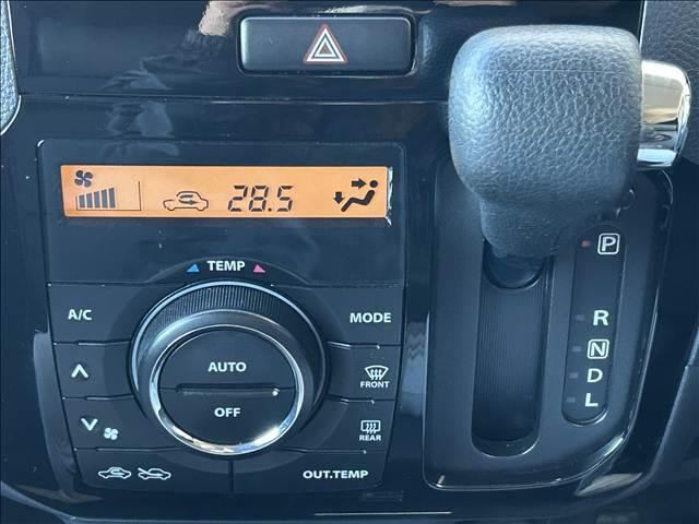 ルークス ハイウェイスターターボアーバンセレクションリミテッド　禁煙車　両側電動スライドドア　日産純正ＨＤＤナビ　Ｂｌｕｅｔｏｏｔｈ　ＣＤ　ＤＶＤ　　ミュージックサーバー　オートマチックハイビーム　純正アルミ　スマートキー　横滑り防止装置　盗難防止装置（10枚目）