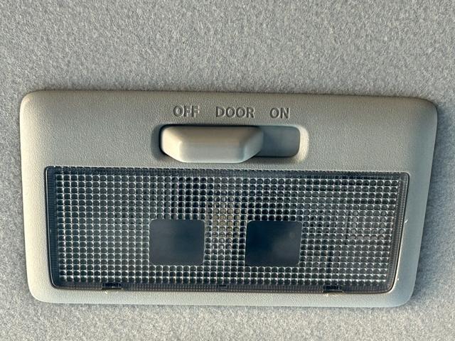 ルークス ハイウェイスターターボアーバンセレクションリミテッド　禁煙車　両側電動スライドドア　日産純正ＨＤＤナビ　Ｂｌｕｅｔｏｏｔｈ　ＣＤ　ＤＶＤ　　ミュージックサーバー　オートマチックハイビーム　純正アルミ　スマートキー　横滑り防止装置　盗難防止装置（30枚目）