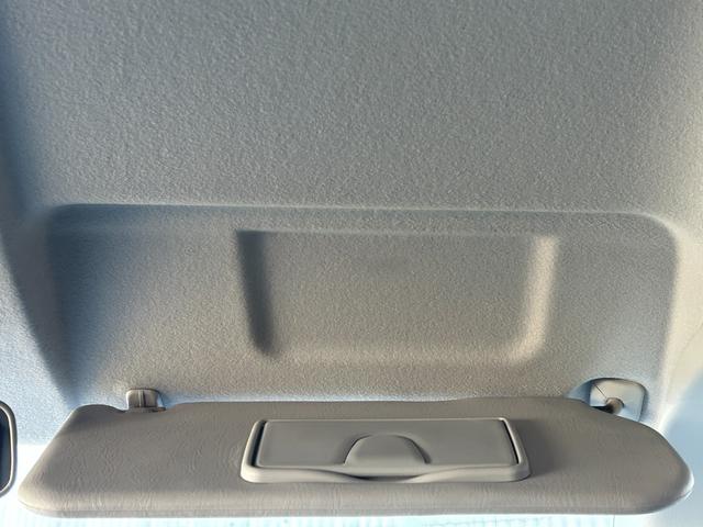 ルークス ハイウェイスターターボアーバンセレクションリミテッド　禁煙車　両側電動スライドドア　日産純正ＨＤＤナビ　Ｂｌｕｅｔｏｏｔｈ　ＣＤ　ＤＶＤ　　ミュージックサーバー　オートマチックハイビーム　純正アルミ　スマートキー　横滑り防止装置　盗難防止装置（31枚目）