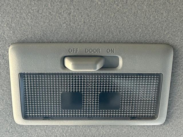 スペーシア ハイブリッドＧ　禁煙車　社外ナビ　Ｂｌｕｅｔｏｏｔｈ　ＣＤ　バックカメラ　全周囲カメラ　アイドリングストップ　ドライブレコーダー　社外アルミ　スマートキー　衝突軽減ブレーキ　横滑り防止装置　障害物センサー（34枚目）