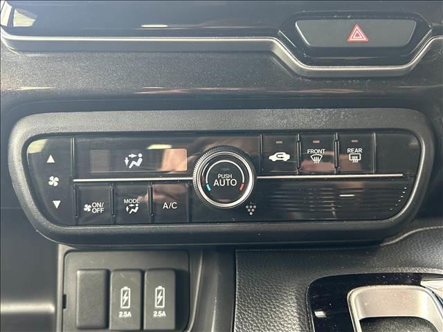 Ｎ－ＢＯＸカスタム Ｇ・Ｌホンダセンシング　禁煙車　両側スライド片側電動ドア　社外ナビ　Ｂｌｕｅｔｏｏｔｈ　ＣＤ　ＤＶＤ　バックカメラ　ＥＴＣ　クルーズコントロール　純正アルミ　衝突軽減ブレーキ　横滑り防止装置　障害物センサー　盗難防止装置（11枚目）