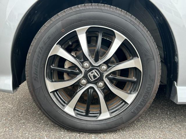 Ｎ－ＢＯＸカスタム Ｇ・Ｌホンダセンシング　禁煙車　両側スライド片側電動ドア　社外ナビ　Ｂｌｕｅｔｏｏｔｈ　ＣＤ　ＤＶＤ　バックカメラ　ＥＴＣ　クルーズコントロール　純正アルミ　衝突軽減ブレーキ　横滑り防止装置　障害物センサー　盗難防止装置（25枚目）