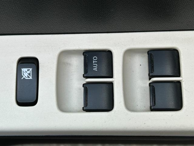 アルト Ｌ　禁煙車　スズキ純正カーオーディオ　ＣＤ　ミュージックプレイヤー接続可　アイドリングストップ　シートヒーター　ドライブレコーダー　キーレス　衝突軽減ブレーキ　横滑り防止装置　アクセル踏み間違い防止装置（37枚目）