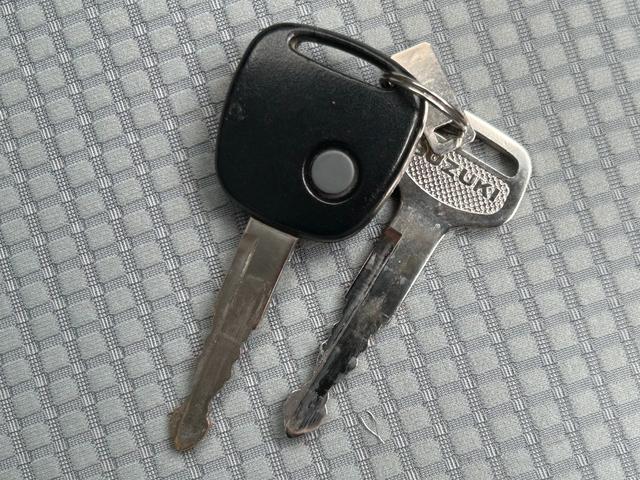 アルト Ｌ　禁煙車　スズキ純正カーオーディオ　ＣＤ　ミュージックプレイヤー接続可　アイドリングストップ　シートヒーター　ドライブレコーダー　キーレス　衝突軽減ブレーキ　横滑り防止装置　アクセル踏み間違い防止装置（39枚目）