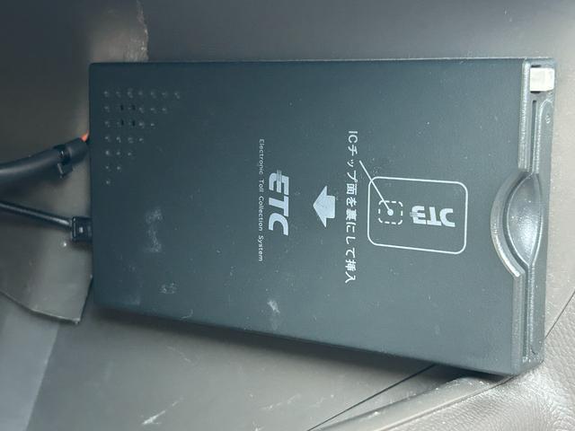 モコ Ｅ　禁煙車　純正カーオーディオ　ＣＤ　ＥＴＣ　スマートキー　運転席エアバック　助手席エアバック　横滑り防止装置　盗難防止装置　パワーステアリング　パワーウィンドウ　オートエアコン　クーラー（28枚目）
