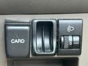Ｅ　禁煙車　純正カーオーディオ　ＣＤ　ＥＴＣ　スマートキー　運転席エアバック　助手席エアバック　横滑り防止装置　盗難防止装置　パワーステアリング　パワーウィンドウ　オートエアコン　クーラー（27枚目）