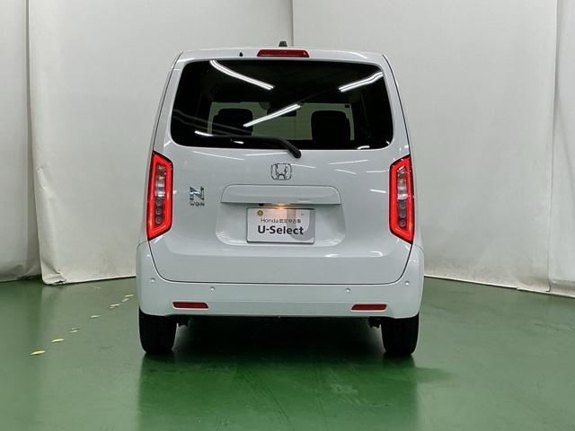 Ｎ－ＷＧＮ Ｌホンダセンシング　ナビ　Ｒカメラ　ブルートゥース　ＣＤ　ＥＴＣ装備　Ｂモニタ　誤発進抑制　ＬＥＤランプ　シートヒータ　オートライト　横滑り防止機能　ＵＳＢポート　パーキングセンサー　セキュリティアラーム　キーフリー（9枚目）
