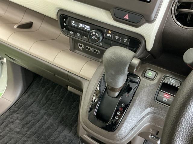 Ｎ－ＷＧＮ Ｌホンダセンシング　ナビ　Ｒカメラ　ブルートゥース　ＣＤ　ＥＴＣ装備　Ｂモニタ　誤発進抑制　ＬＥＤランプ　シートヒータ　オートライト　横滑り防止機能　ＵＳＢポート　パーキングセンサー　セキュリティアラーム　キーフリー（17枚目）