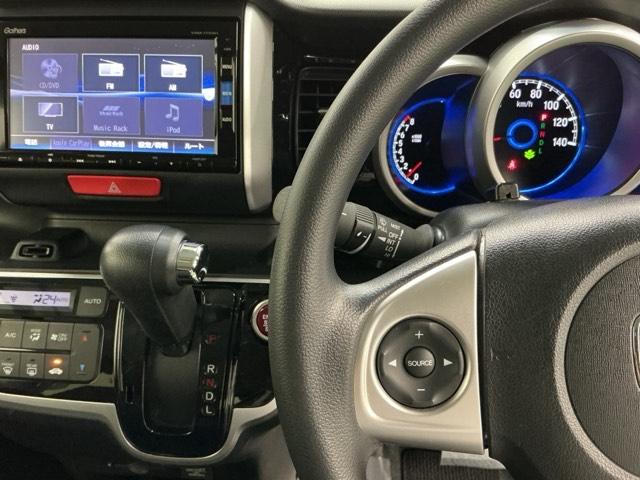 N-BOXカスタム G・Lパッケージ ドラレコ ナビ Rカメラ ブルートゥース アイドリングストップ車 スマキ- 地デジTV パワーウィンドウ 片側電動両側スライドドア 盗難防止システム オートエアコン パワステ DVD再生可 整備記録簿(3枚目)