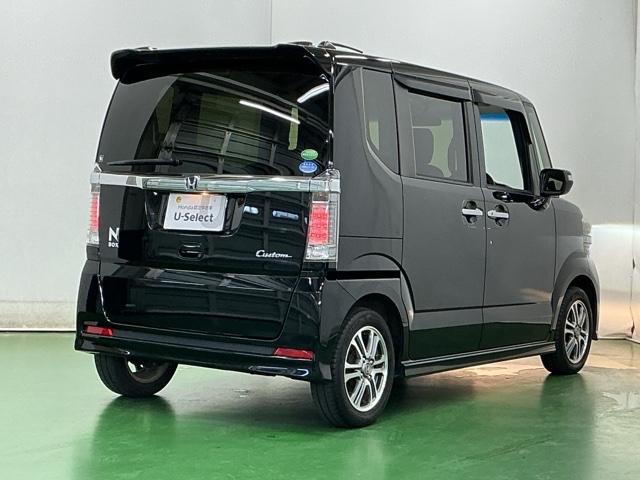 N-BOXカスタム G・Lパッケージ ドラレコ ナビ Rカメラ ブルートゥース アイドリングストップ車 スマキ- 地デジTV パワーウィンドウ 片側電動両側スライドドア 盗難防止システム オートエアコン パワステ DVD再生可 整備記録簿(8枚目)