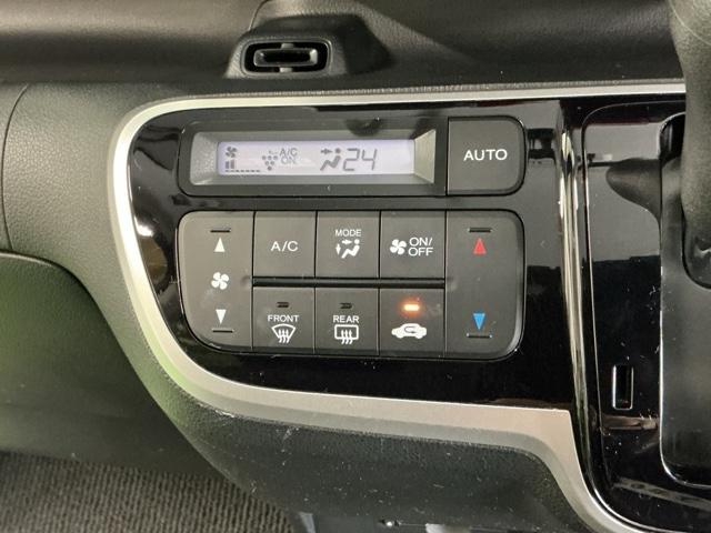 N-BOXカスタム G・Lパッケージ ドラレコ ナビ Rカメラ ブルートゥース アイドリングストップ車 スマキ- 地デジTV パワーウィンドウ 片側電動両側スライドドア 盗難防止システム オートエアコン パワステ DVD再生可 整備記録簿(15枚目)