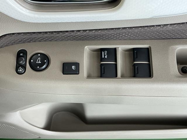 N-WGN Gコンフォートパッケージ ナビ Rカメラ ブルートゥース フルセグ 横滑り防止システム 追突軽減ブレーキ スマートキー DVD シートヒーター オートエアコン ベンチシート カーテンエアバッグ パワステ キーレスエントリー(68枚目)