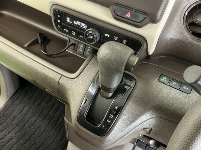 N-BOX L ナビ Rカメラ ブルートゥース フルセグ 衝突回避支援ブレーキ I-STOP クリソナ PW パワステ Sヒーター スマ-トキ- Bカメ 地デジTV 横滑り防止 整備記録簿 LEDライト エアコン付き(15枚目)