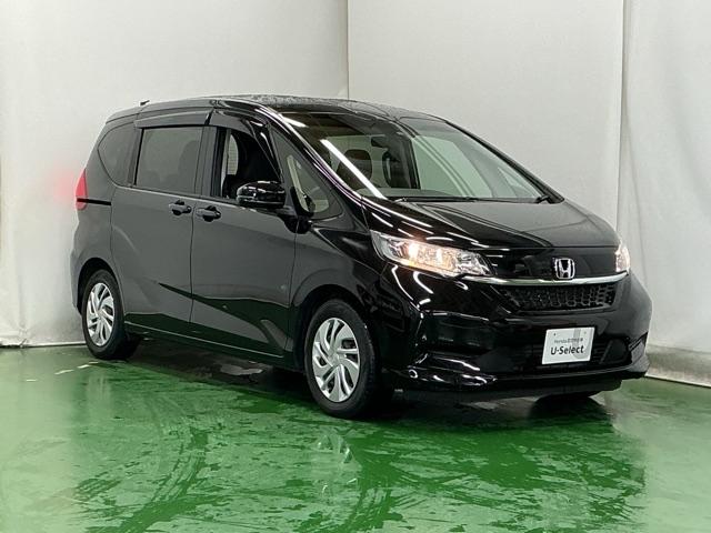 フリード Ｇ　ナビ　Ｒカメラ　ブルートゥース　フルセグ　Ａクルーズ　記録簿　３列シート　パワーウインドウ　地デジ　イモビ　ＶＳＡ　ＵＳＢ　エアコン　エアバッグ　スマートキー　ＥＣＯＮモード　シ－トヒ－タ－　キーフリ（7枚目）