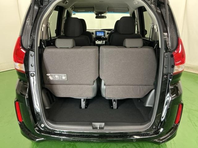 フリード Ｇ　ナビ　Ｒカメラ　ブルートゥース　フルセグ　Ａクルーズ　記録簿　３列シート　パワーウインドウ　地デジ　イモビ　ＶＳＡ　ＵＳＢ　エアコン　エアバッグ　スマートキー　ＥＣＯＮモード　シ－トヒ－タ－　キーフリ（29枚目）