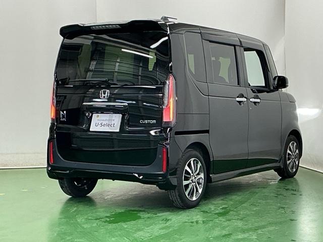 Ｎ－ＢＯＸカスタム ベースグレード　ドラレコ　ナビ　Ｒカメラ　ブルートゥース　ＵＳＢ接続　ＣＭＢＳ　Ｄレコ　ベンチシート　オートエアコン　スマートキ　ＬＥＤ　盗難防止装置　クルコン　ＥＴＣ　バックカメラ　フルセグＴＶ　パワーステアリング（8枚目）