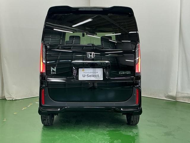 Ｎ－ＢＯＸカスタム ベースグレード　ドラレコ　ナビ　Ｒカメラ　ブルートゥース　ＵＳＢ接続　ＣＭＢＳ　Ｄレコ　ベンチシート　オートエアコン　スマートキ　ＬＥＤ　盗難防止装置　クルコン　ＥＴＣ　バックカメラ　フルセグＴＶ　パワーステアリング（9枚目）